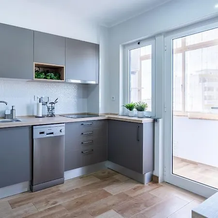 Center With Ac & Wifi * 파로