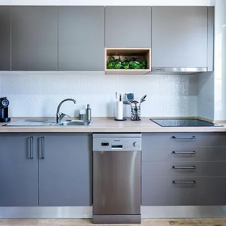 Center With Ac & Wifi 公寓